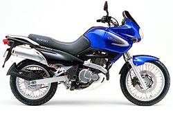 Suzuki XF650 Freewind